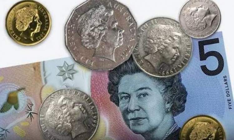 چالش جدید بریتانیا/ میلیاردها سکه با تصویر ملکه الیزابت نیاز به تغییر دارند