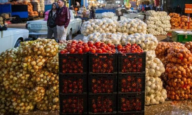 خرید و عرضه پیاز برای تنظیم بازار با توجه به مصوبات قرارگاه امنیت