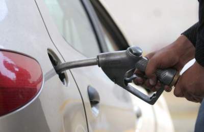 مصرف بنزین امسال ۲۰ درصد رشد کرد